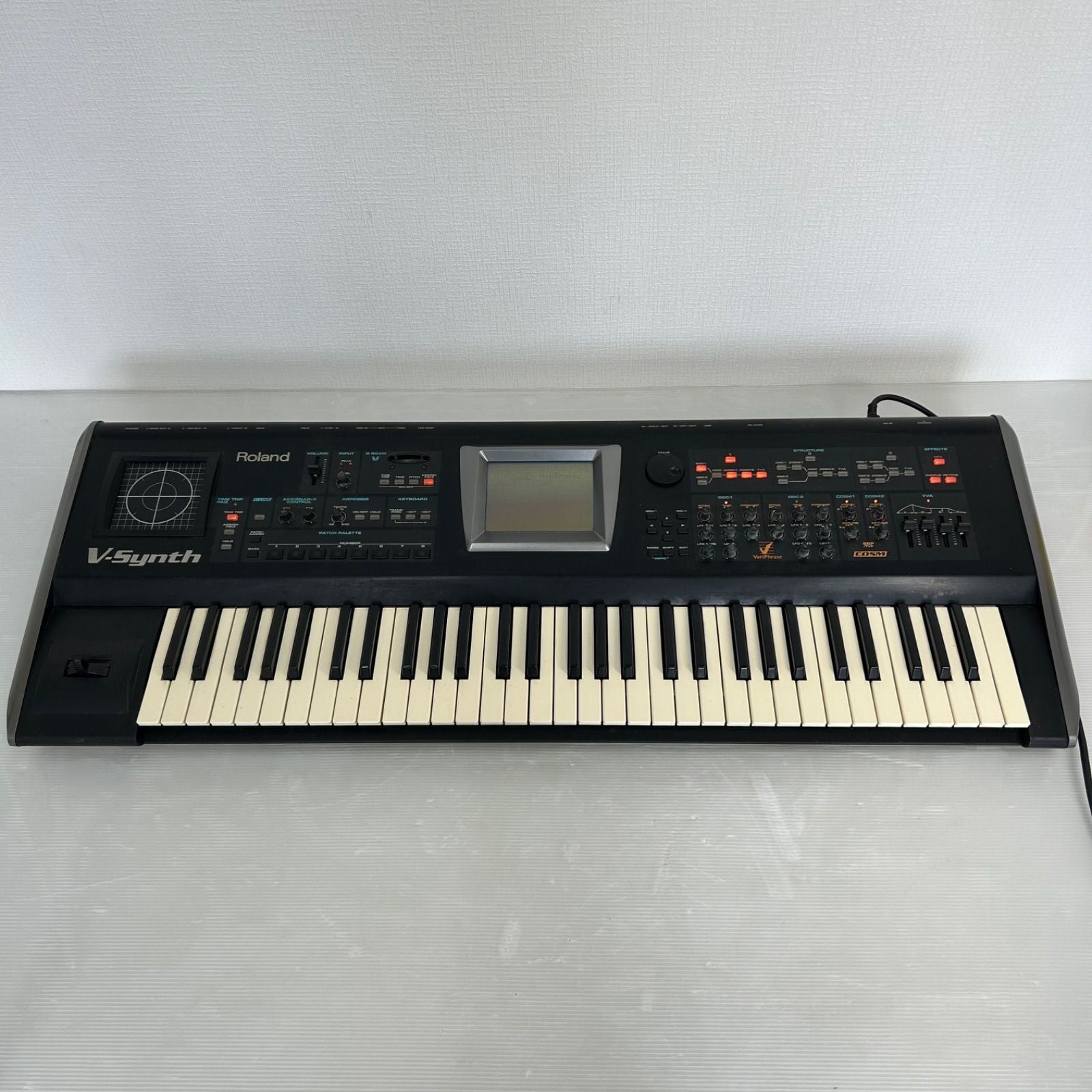 Analog Synthesizer Roland V-Synth Zq71181 61