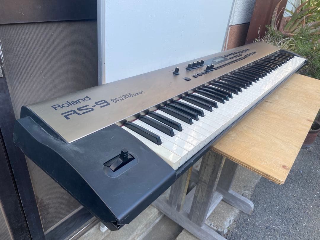 Roland Others Rs-9 64Voice Synthesizer