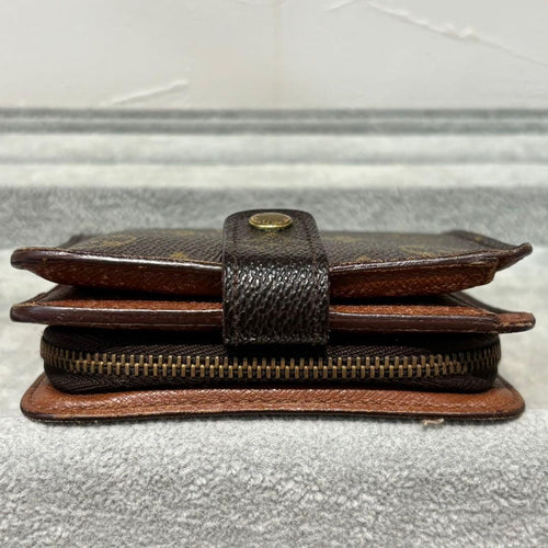 Louis Vuitton Bifold Wallets