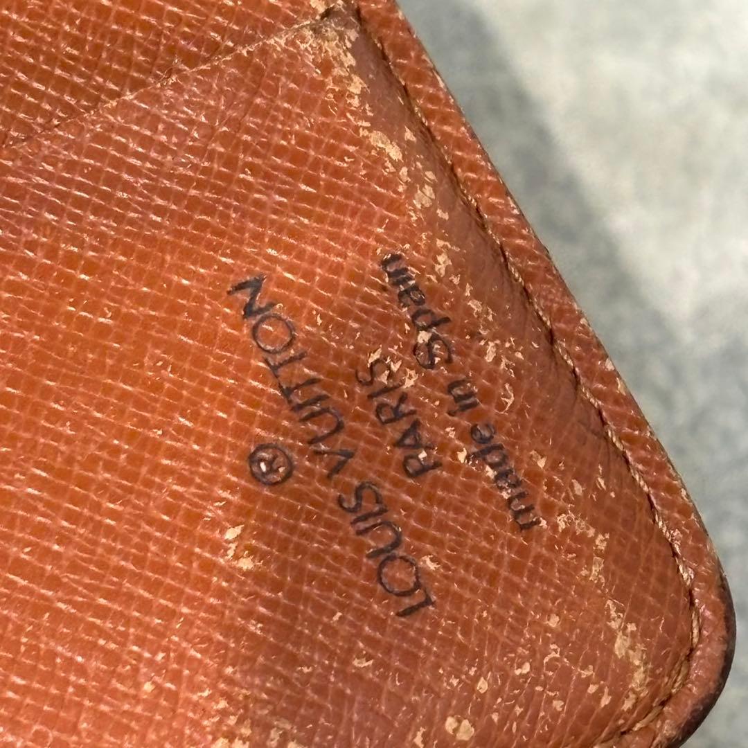Louis Vuitton Bifold Wallets