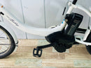 Yamaha With Child Seat 3814 12.3 20