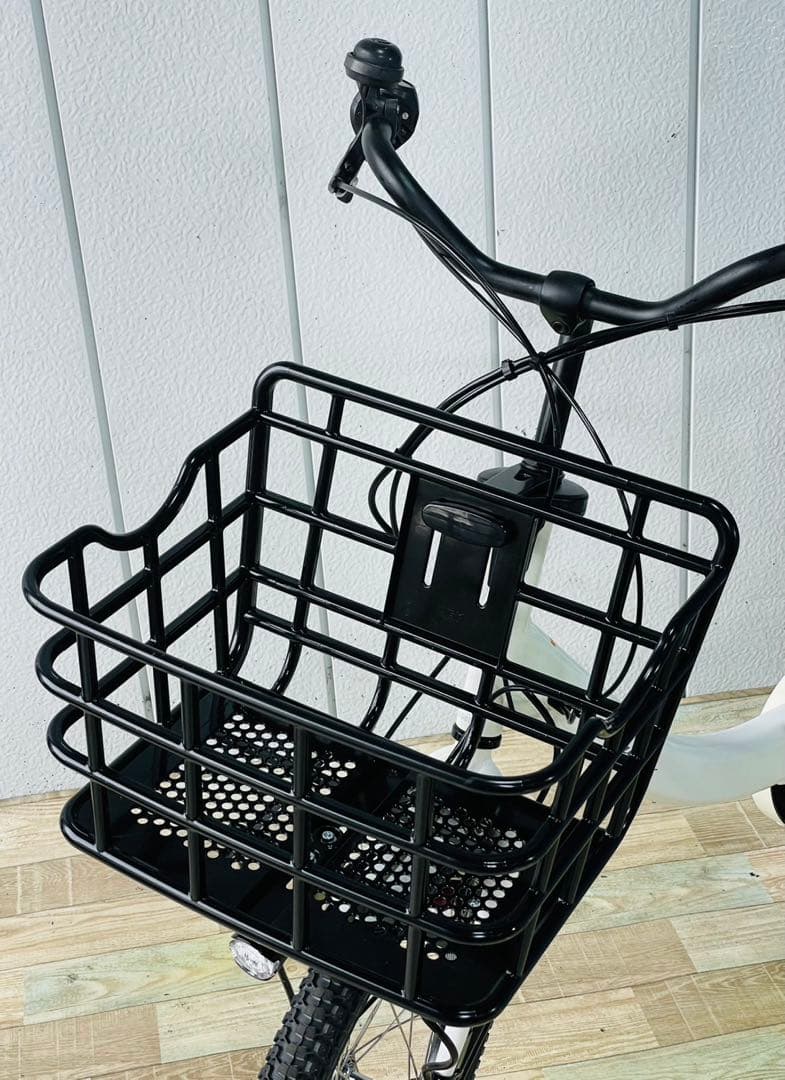 Yamaha With Child Seat 3814 12.3 20