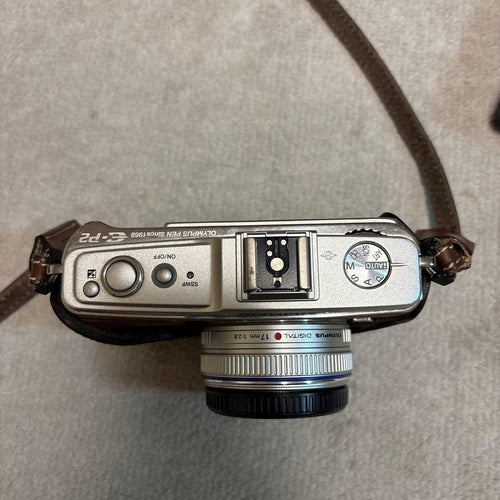 Olympus Mirrorless Interchangeable Lips E-P2