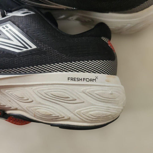 New Balance Sneakers 24.5