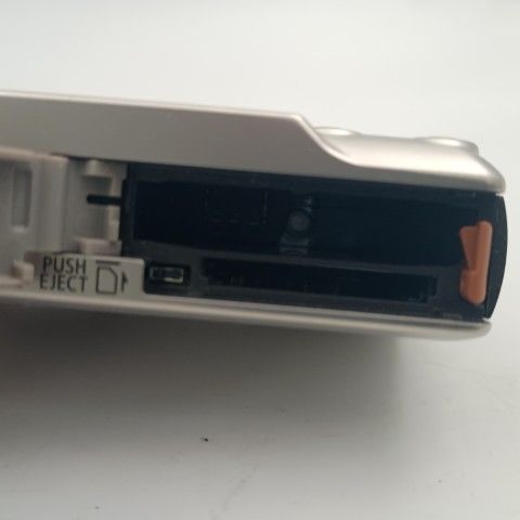 Canon Compact Digital Camera Ixy 60 Silver