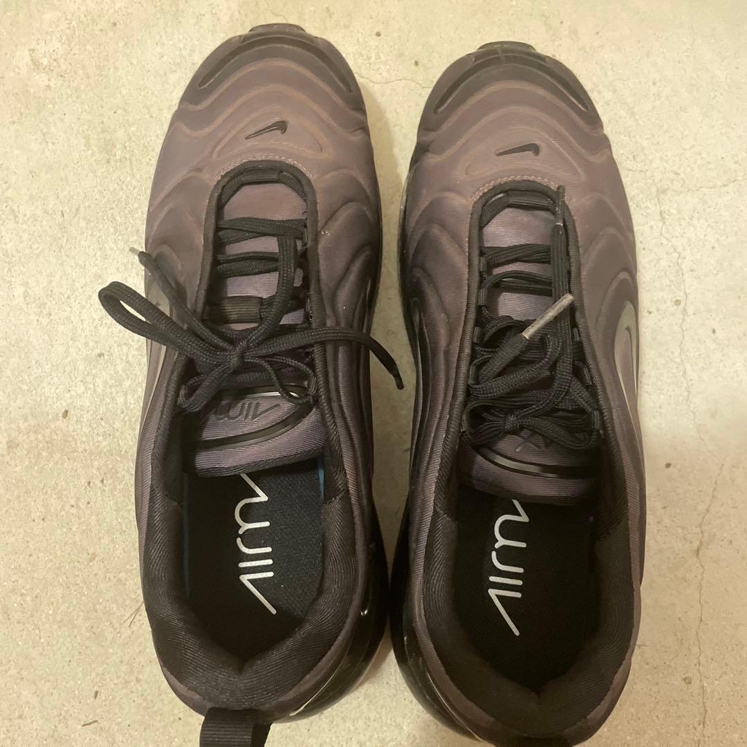 Nike Sneakers 720