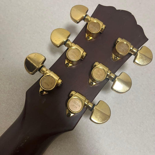 Yamaha Acoustic Guitars La-17