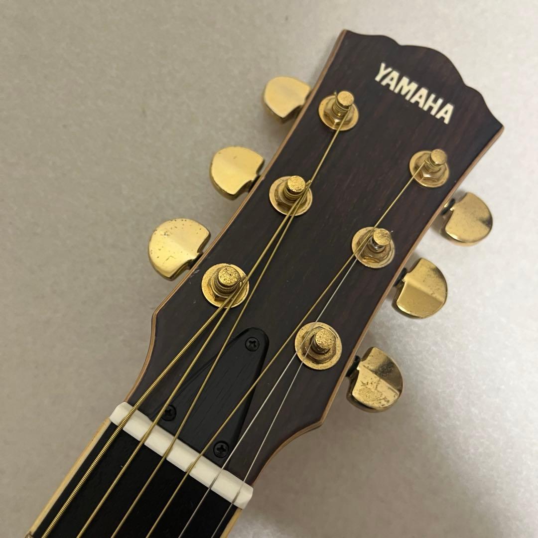 Yamaha Acoustic Guitars La-17