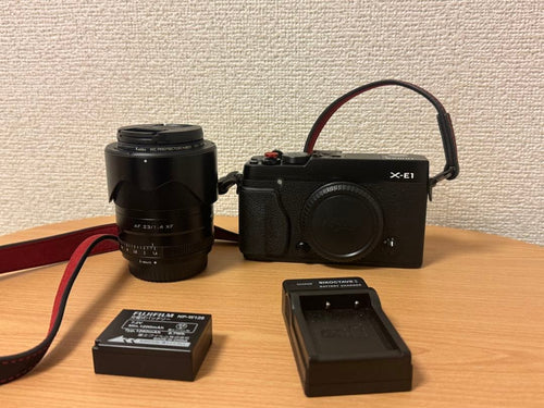 Fujifilm Mirrorless Interchangeable Lens Cameras X-E1 F1.4