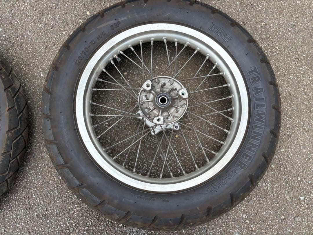 Wheels 19 1.85 16 2.15