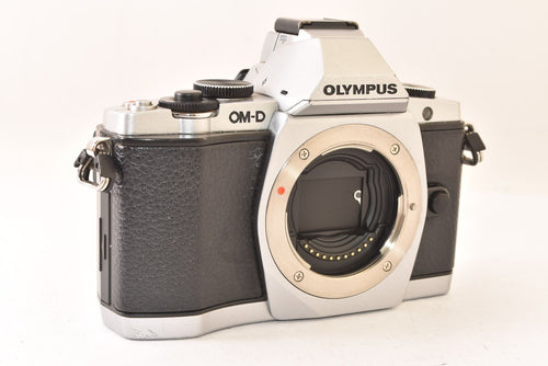 Olympus Mirrorless Interchangeable Lips Om-D E-M5 J2606127