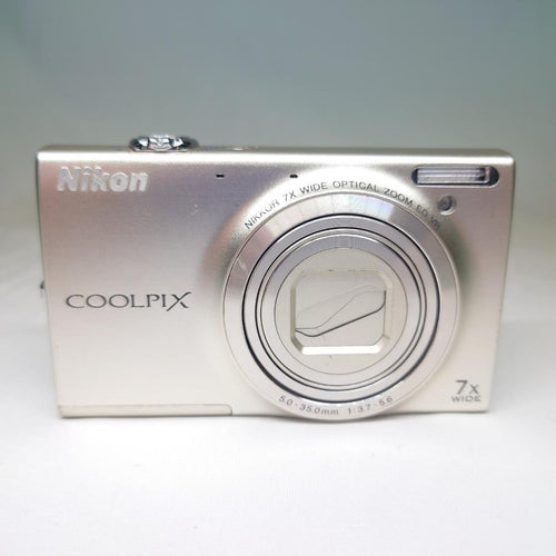Nikon Compact Digital Camera Coolpix S6100
