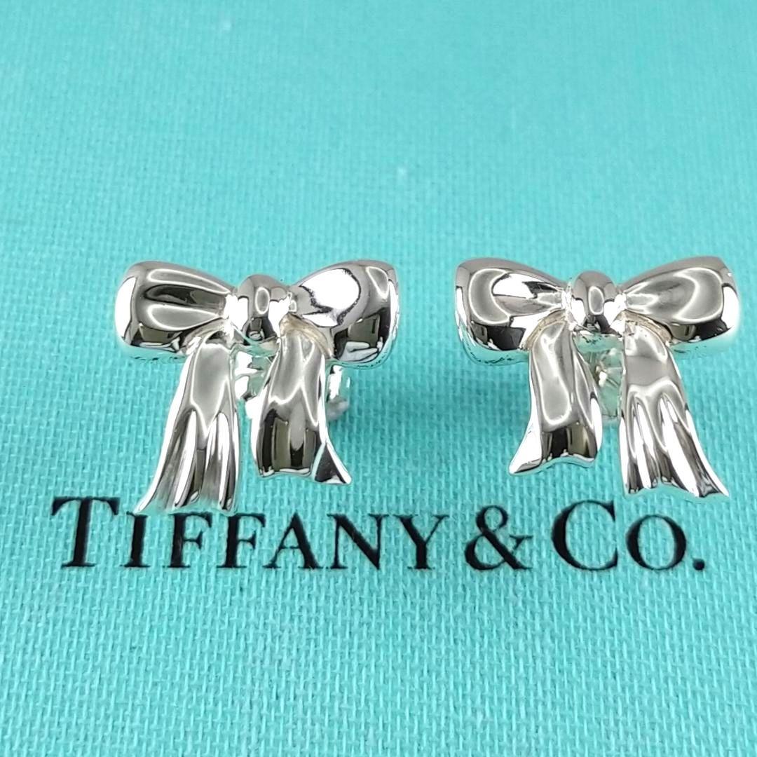 Tiffany Earrings (For Both Ears) 2708