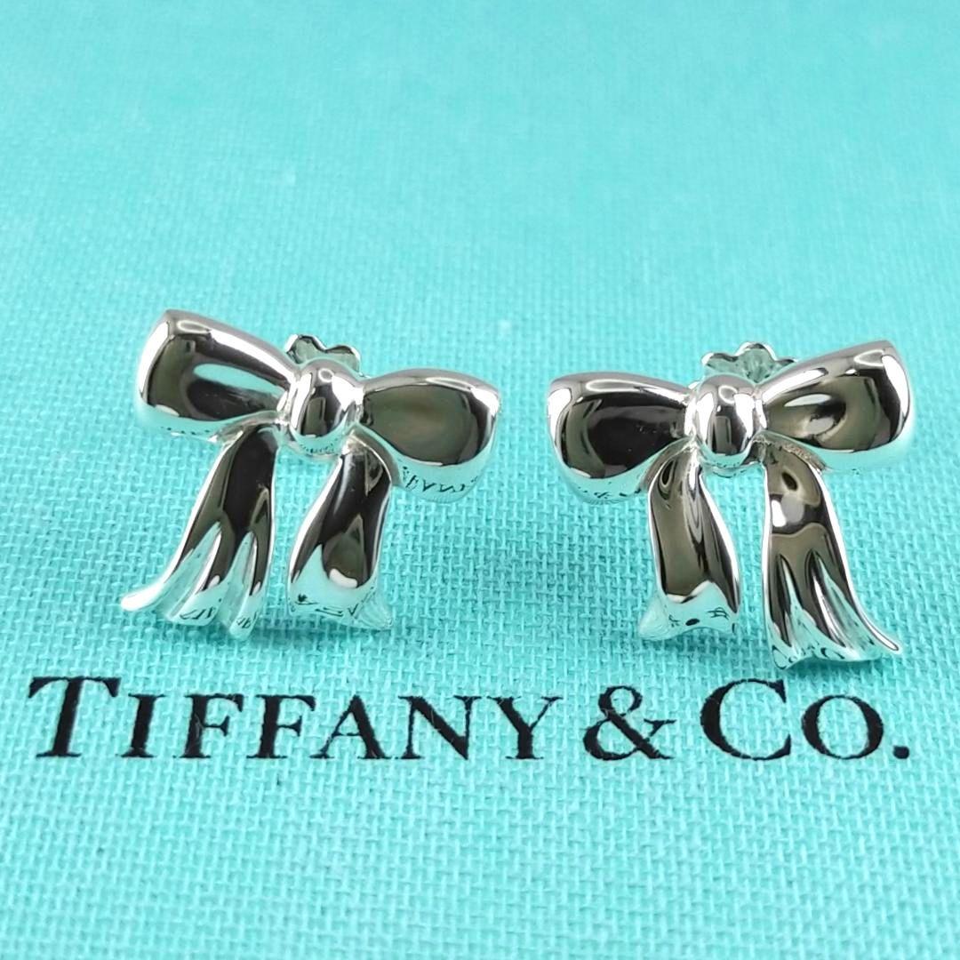 Tiffany Earrings (For Both Ears) 2708