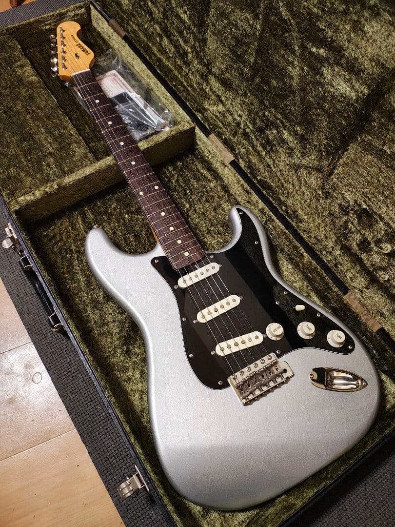 Yamaha Electric Guitars St500R