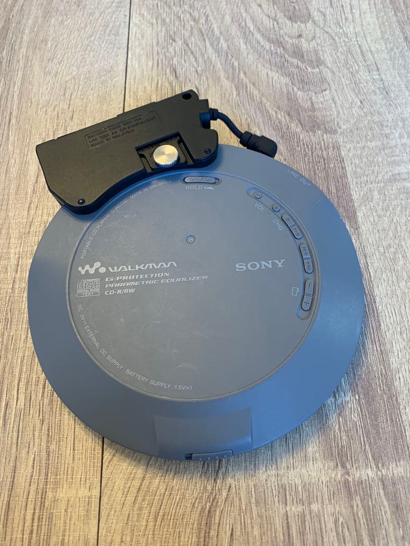 Sony Portable Cd Players Walkman D-Ne730