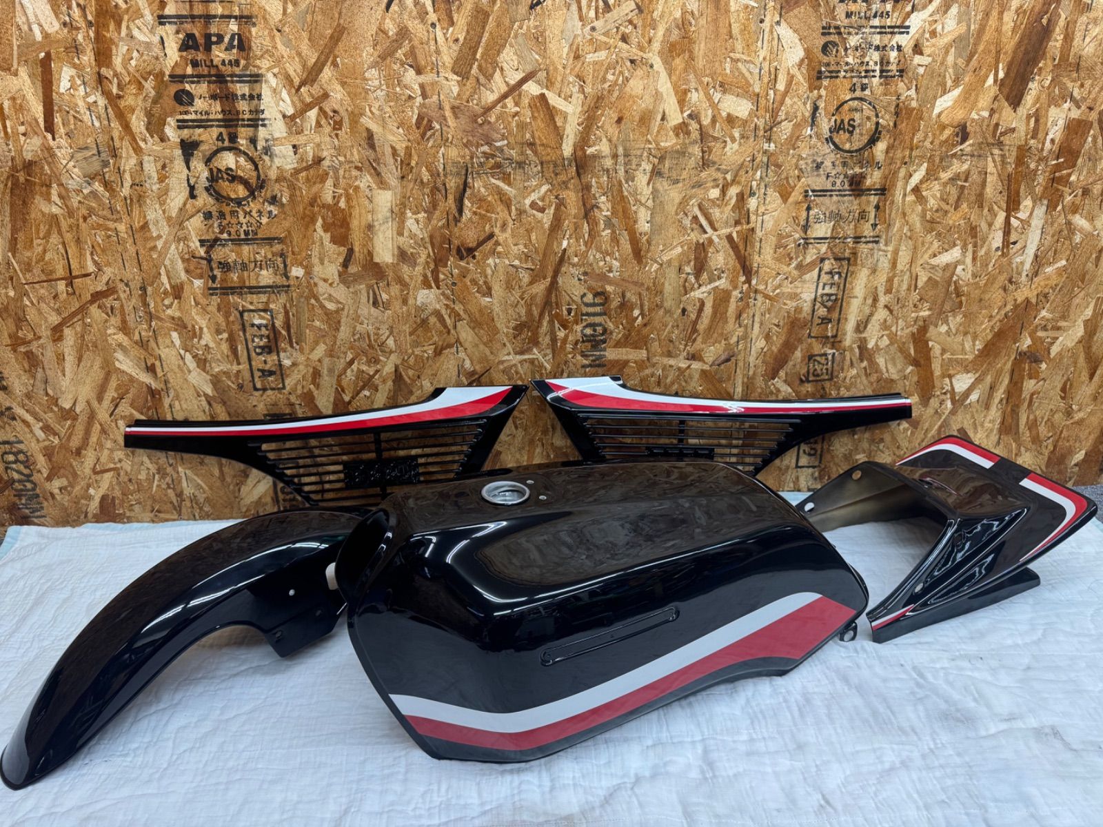 Others Z400Gp Z550Gp Beet 1,100