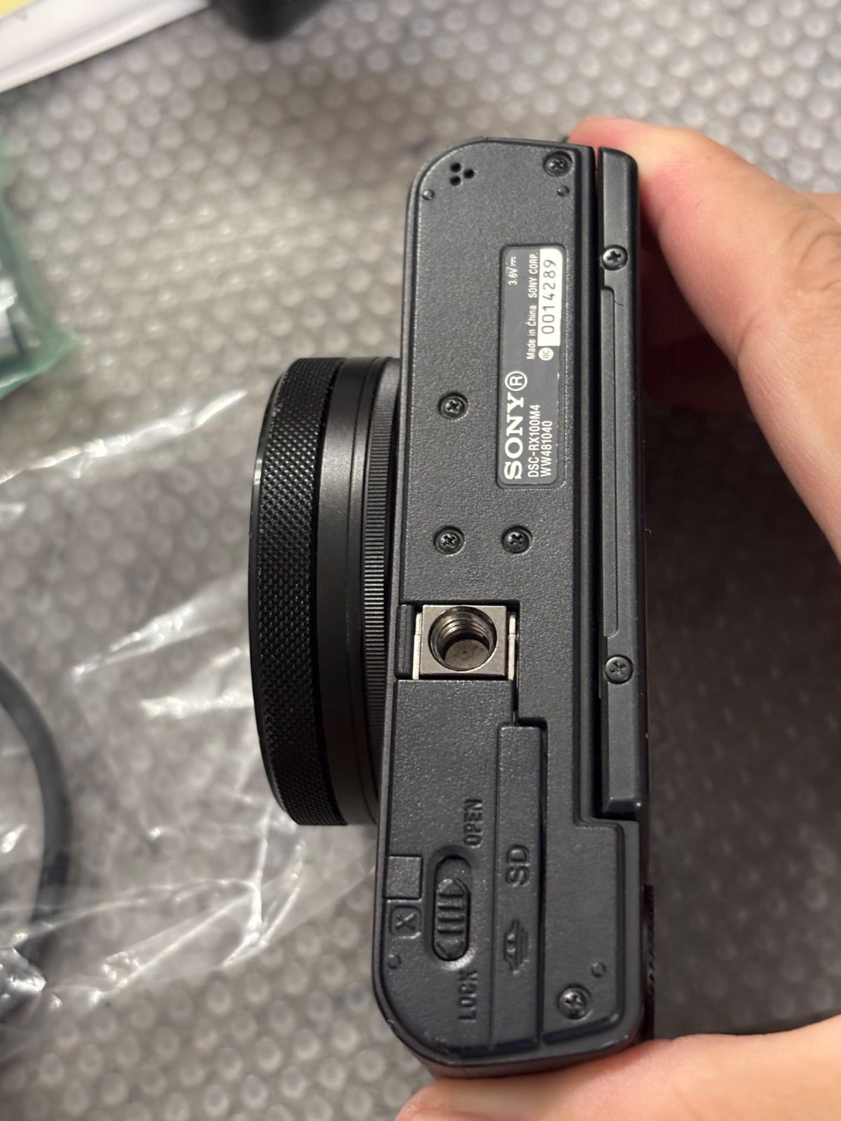 Compact Digital Camera Sony Rx100M4 260410110