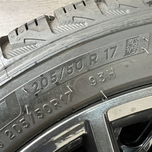 Nissan 17 Inches Michelin 205/50R17 #540S40925