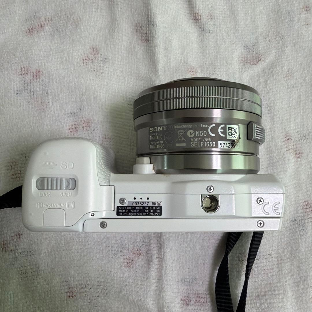 Sony Mirrorless Interchangeable Lens Cameras Nex-5R