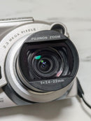 Fujifilm Compact Digital Camera Finepix 2900Z