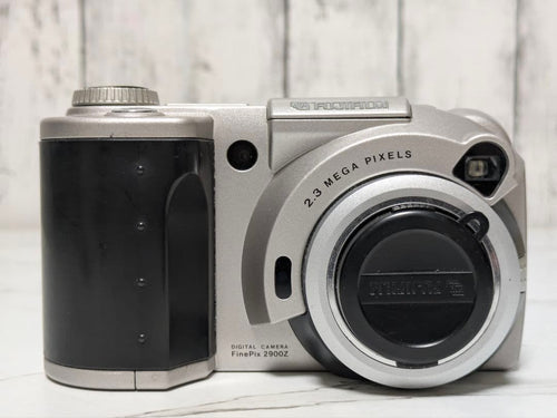 Fujifilm Compact Digital Camera Finepix 2900Z