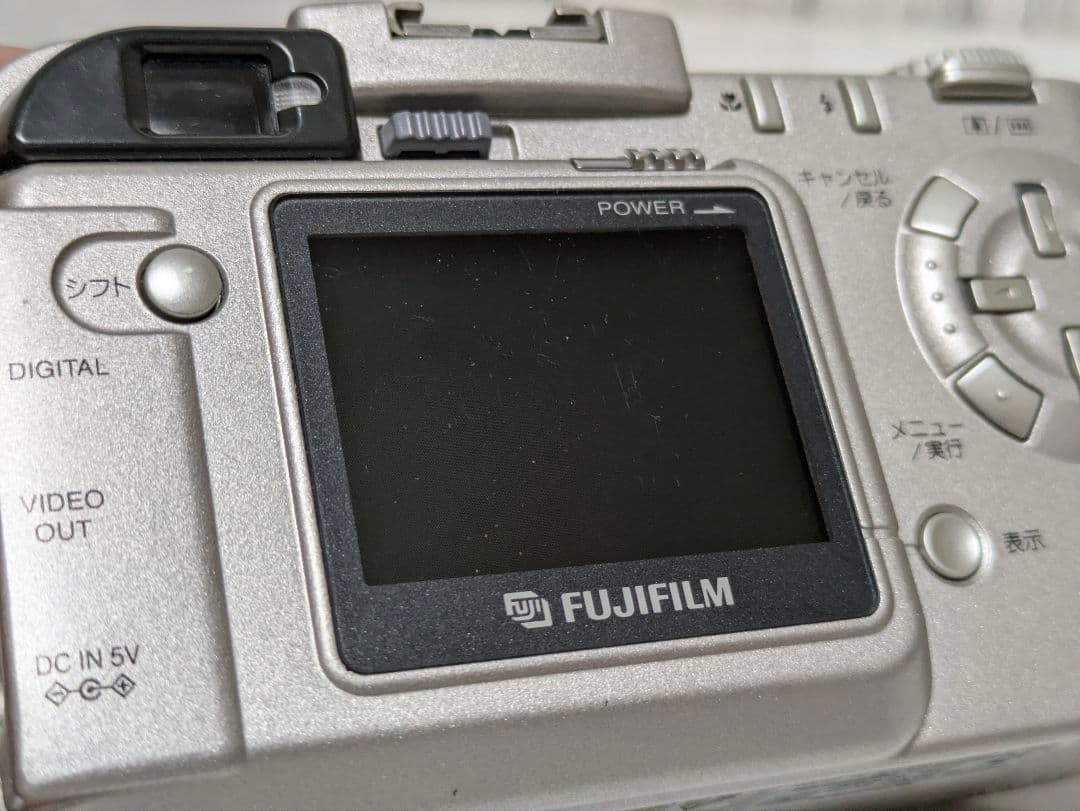 Fujifilm Compact Digital Camera Finepix 2900Z