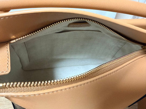 Loewe Shoulder Bags Pad