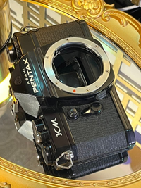 Pentax Slr Camera (Film) Km