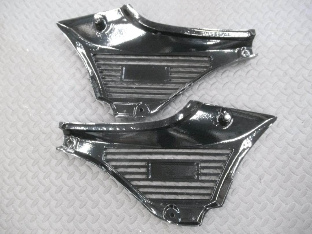 Side Covers Gpz400F Gpz550F