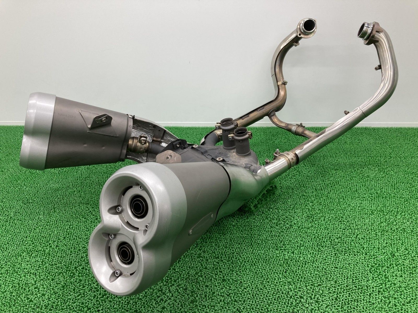 Yamaha Scarf V-Max1700 2S3 Rp22J Genuine 90