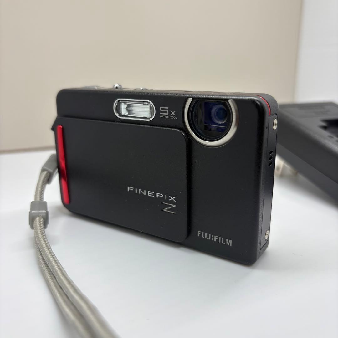 Fujifilm Compact Digital Cameras 2914 Z300