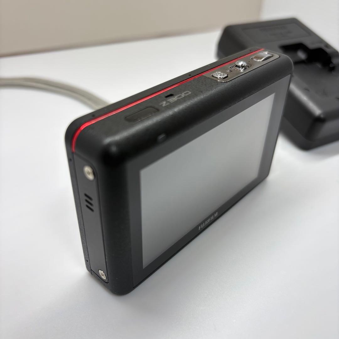 Fujifilm Compact Digital Cameras 2914 Z300