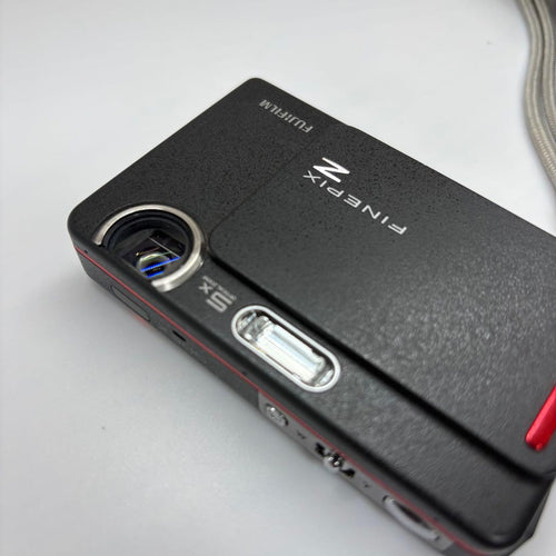 Fujifilm Compact Digital Cameras 2914 Z300
