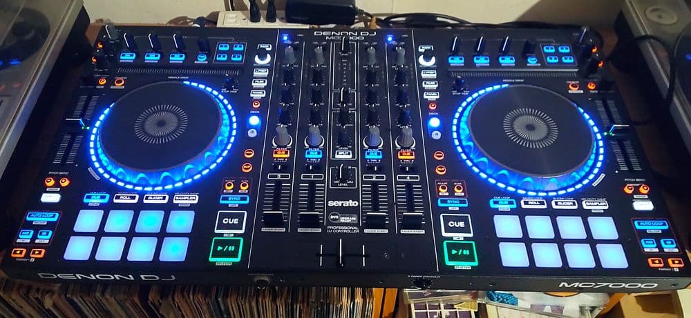 Controllers Denon Dj Mc-7000