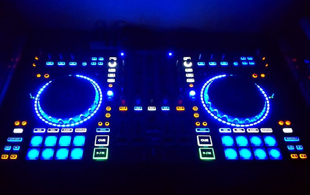 Controllers Denon Dj Mc-7000