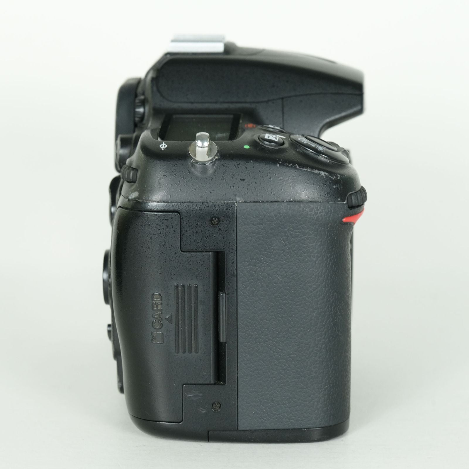 Nikon Digital Slr 8,900 D7000 F