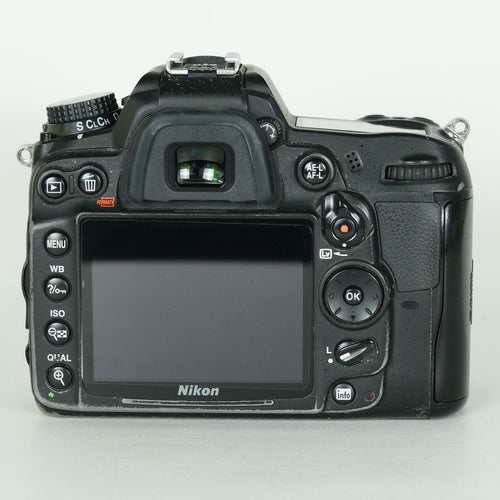 Nikon Digital Slr 8,900 D7000 F