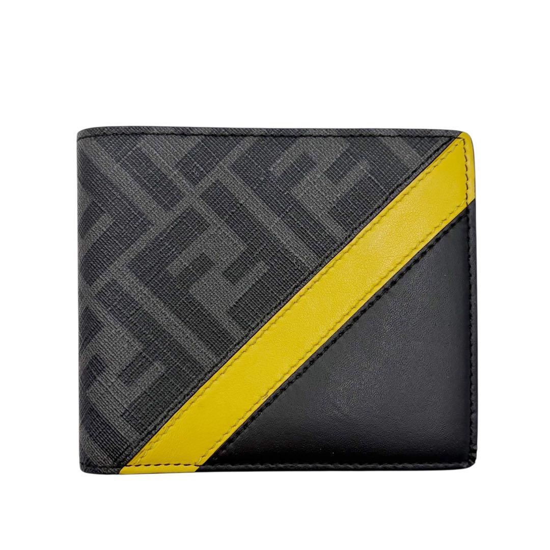 Fendi Bifold Wallets 7M0169