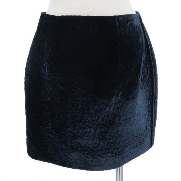 Fendi Tight Skirt Fq7236 B