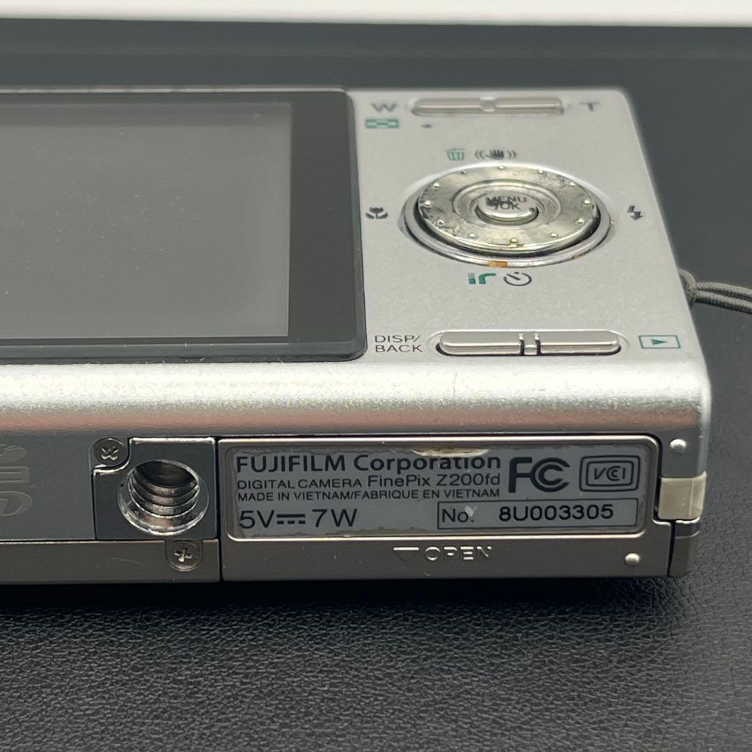 Fujifilm Compact Digital Cameras Finepix Z200
