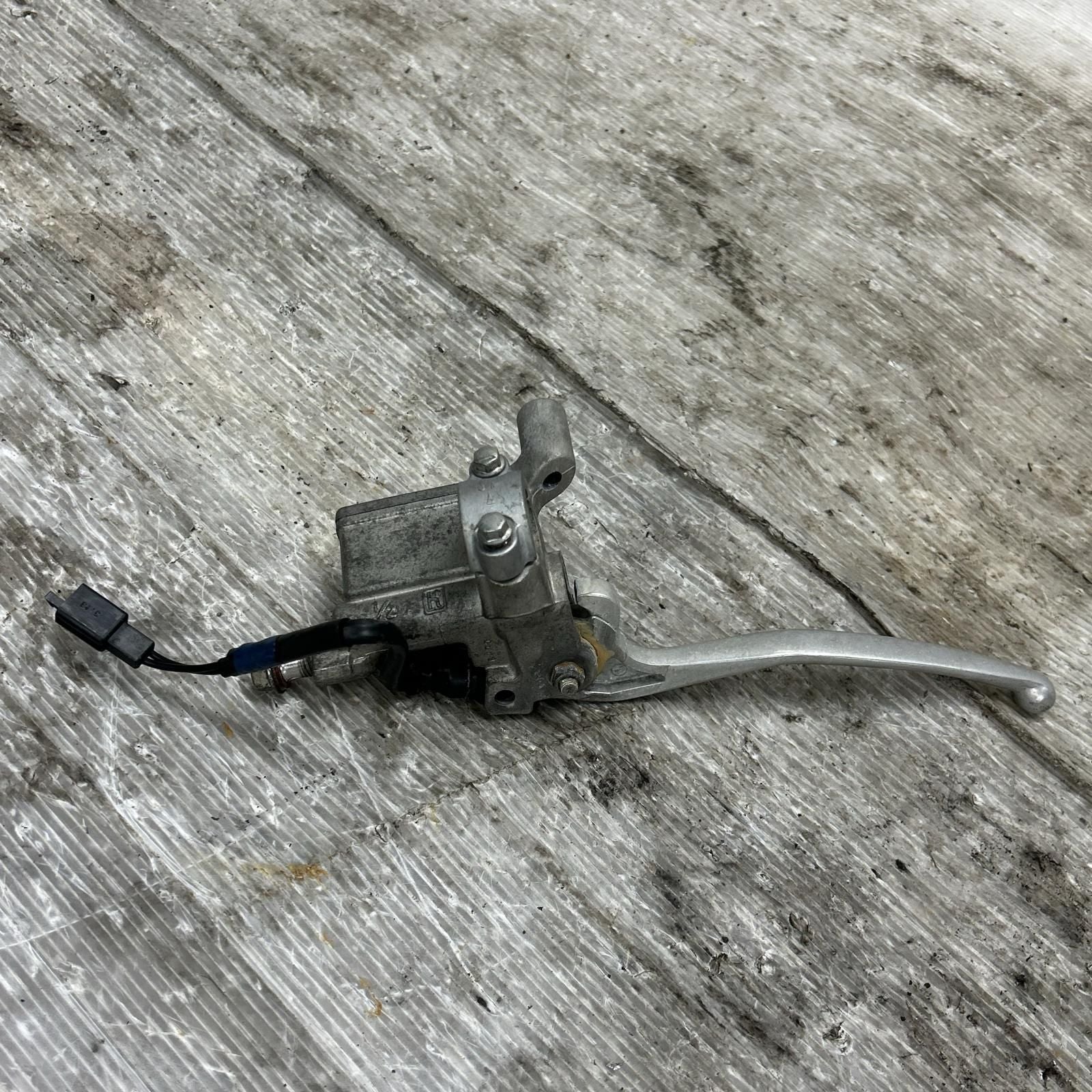 Yamaha Brake X
