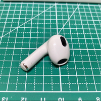 Apple Airpods Body 3