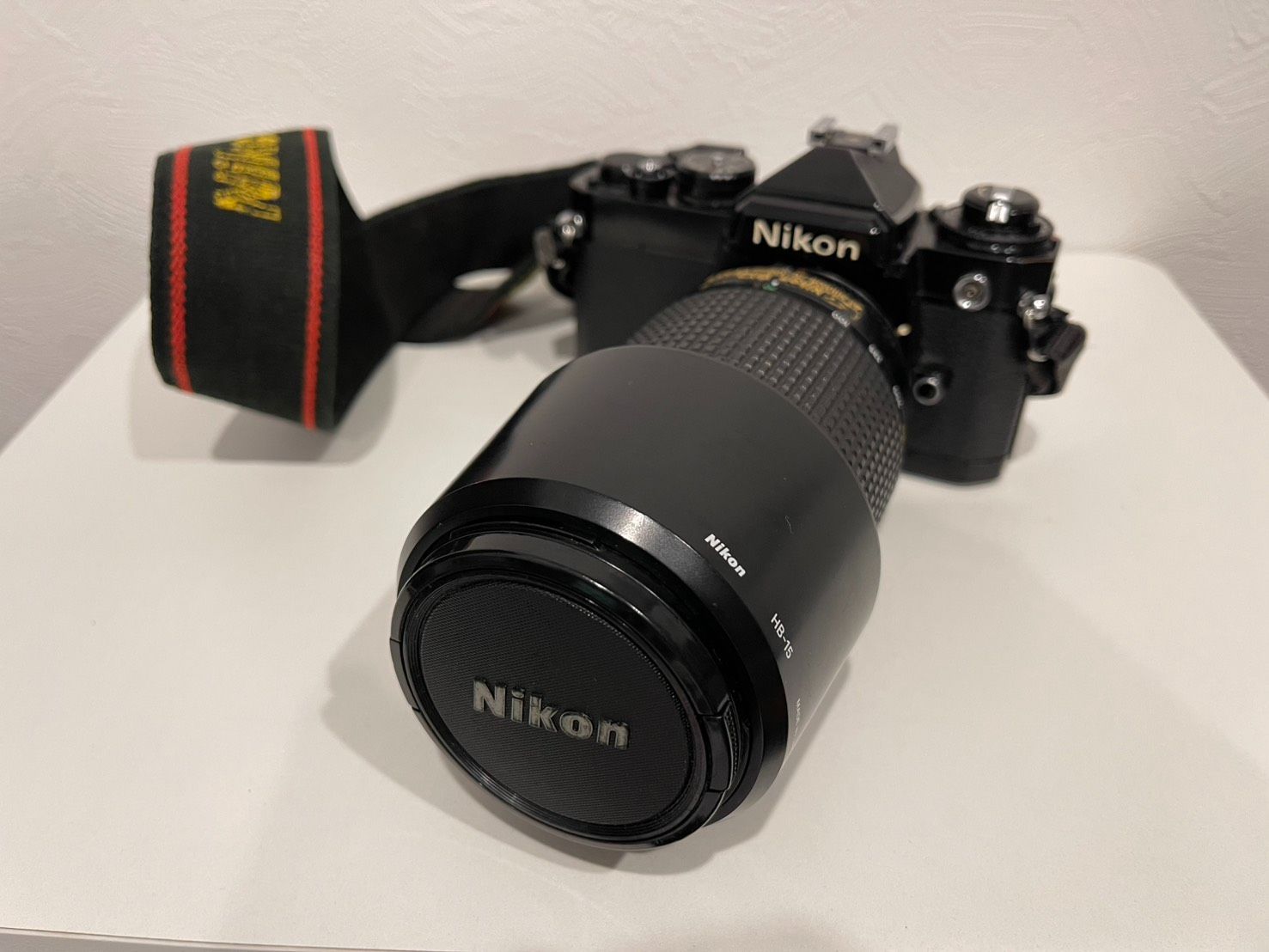 Nikon Slr Camera (Film) Ok Fe Af Nikkor