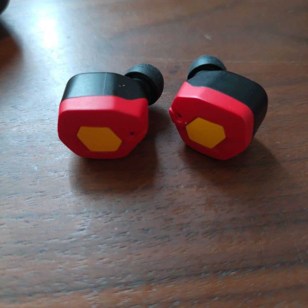 Wireless Earphones Eva2020Final 2