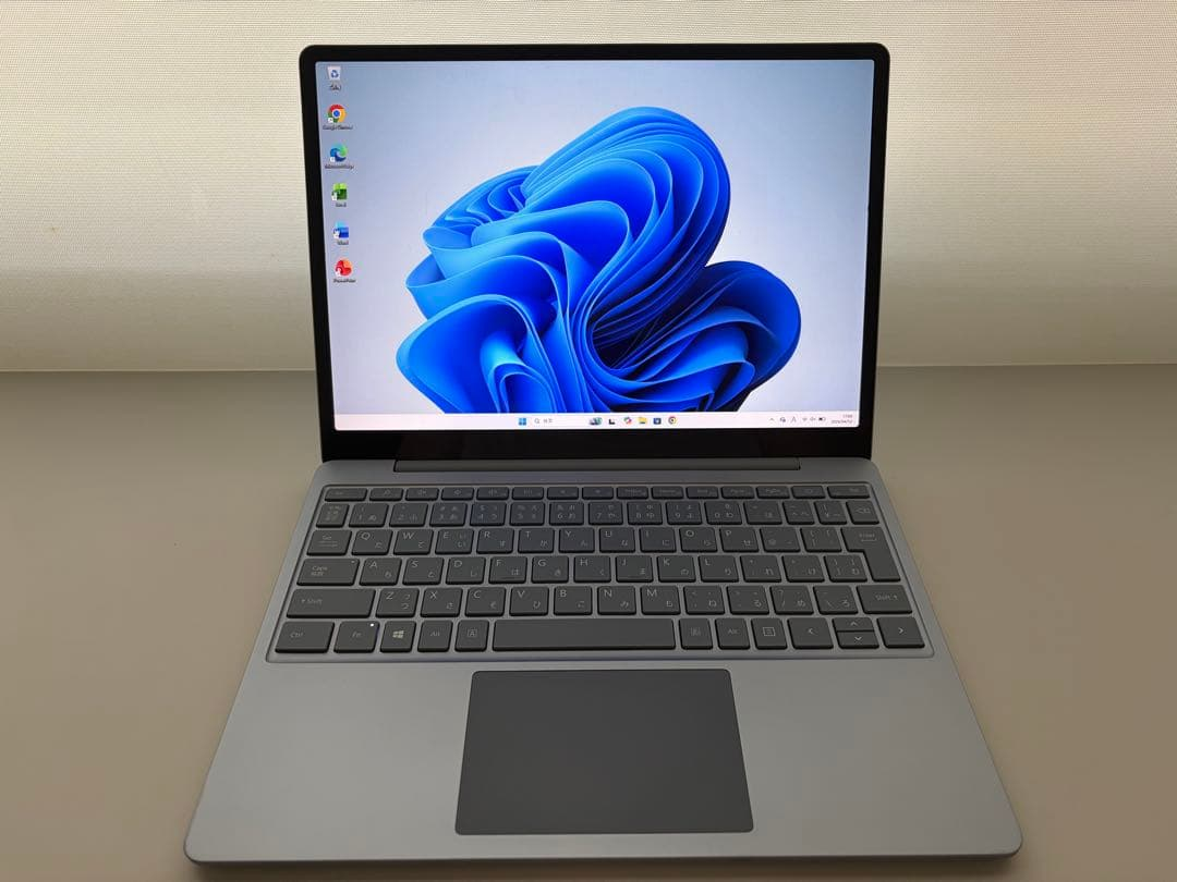 Microsoft Windows Notebook Body Surface Laptop Go 1 8Gb/256Gb