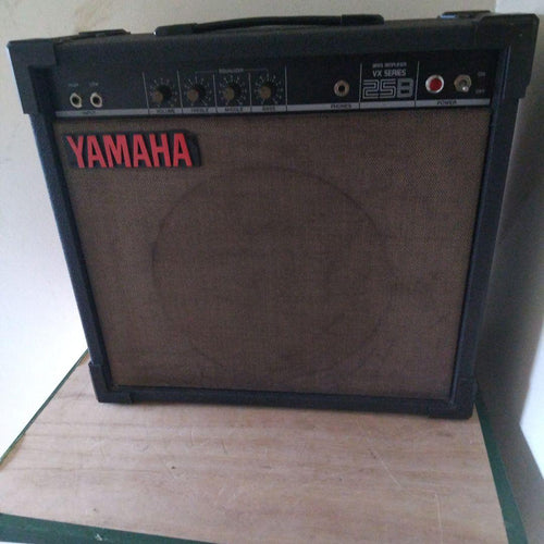 Yamaha Guitar Amplifiers V Series 25B