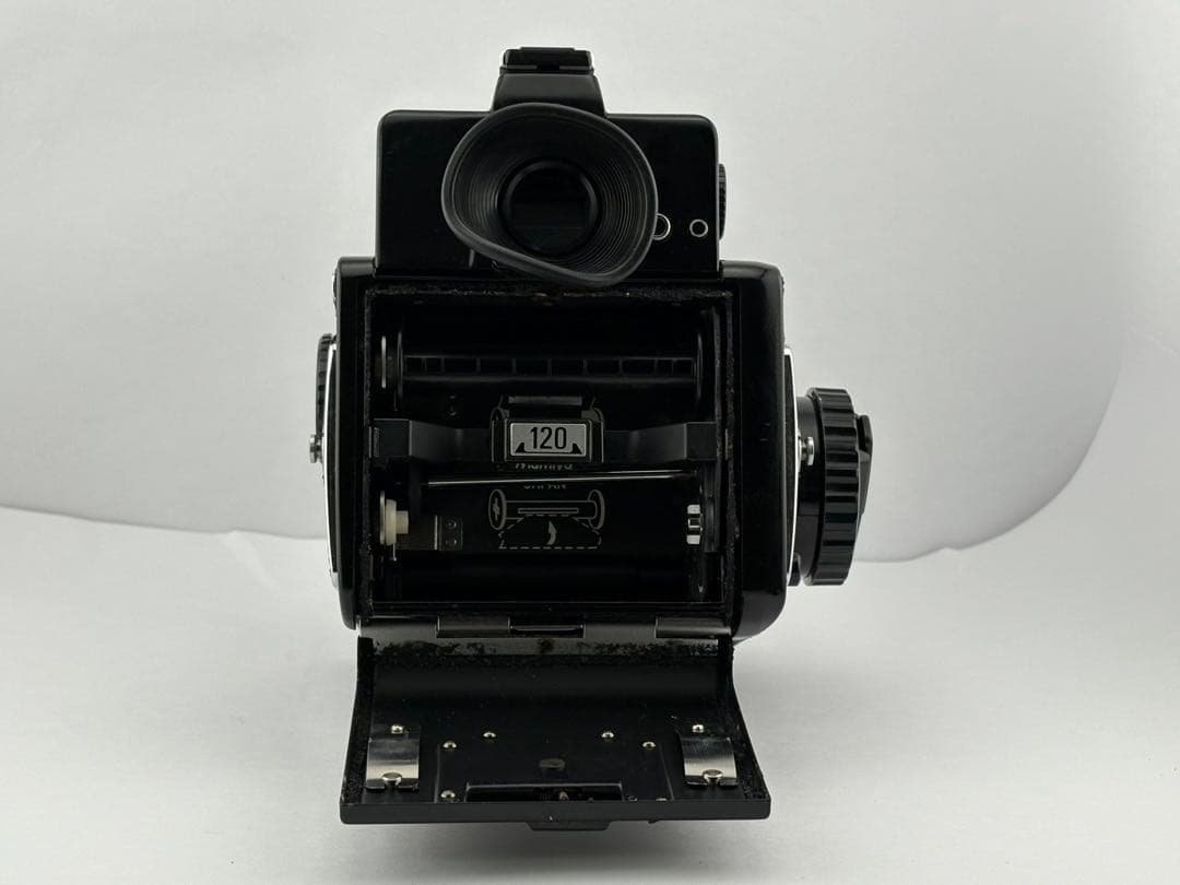 Large Format Medium Cameras (Film) Mamiya 645