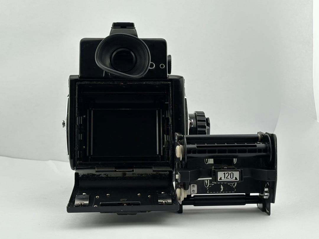 Large Format Medium Cameras (Film) Mamiya 645