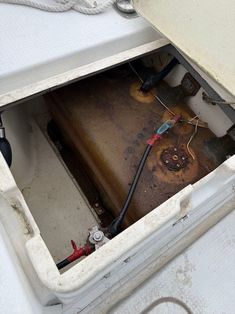Pleasure Craft Yacht Hulls